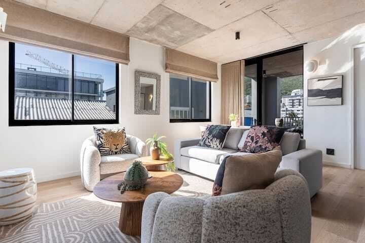 Apartment in Sea Point, Atlantic Seaboard, Cape Town 4 - 19041944