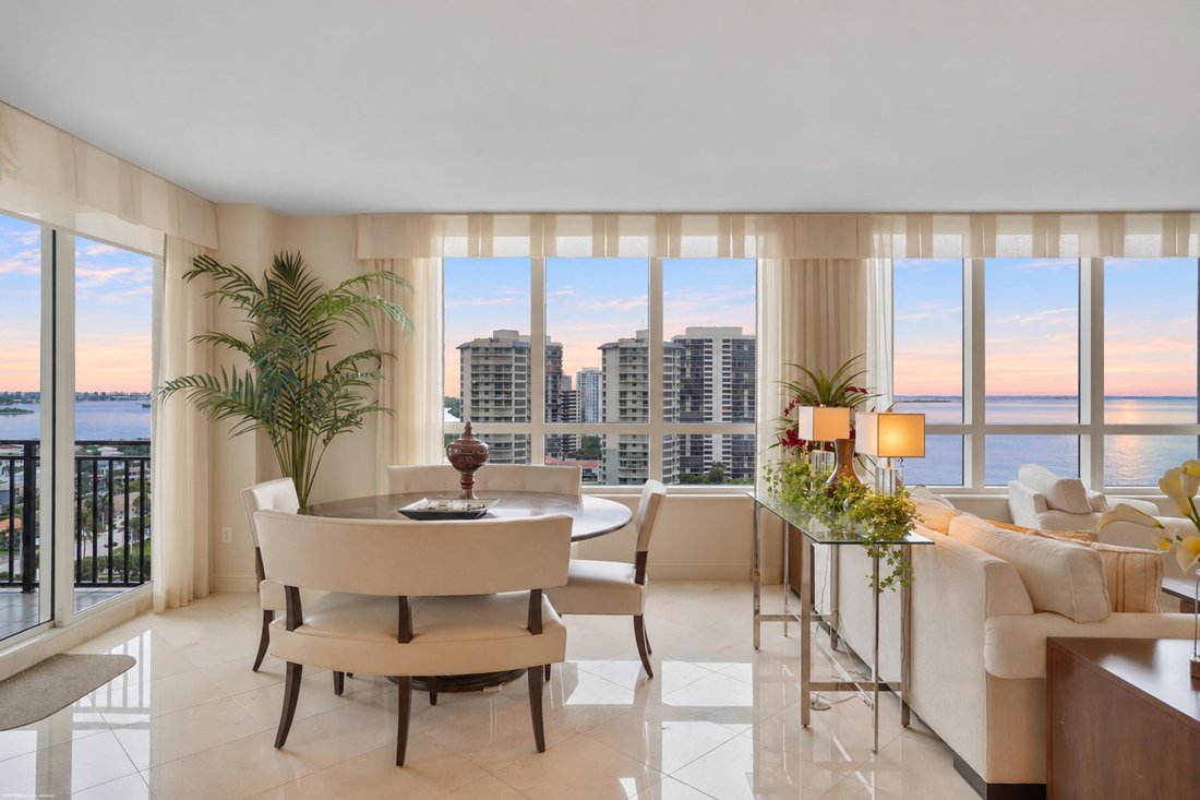 Condominio en Riviera Beach, Florida, Estados Unidos 4 - 19041953