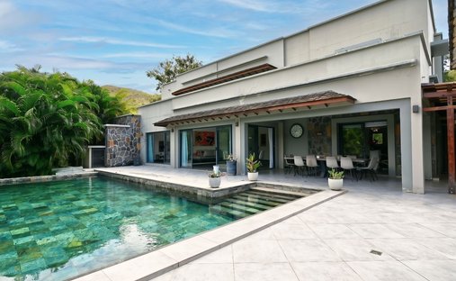 Villa in La Preneuse, Rivière Noire District, Mauritius 1