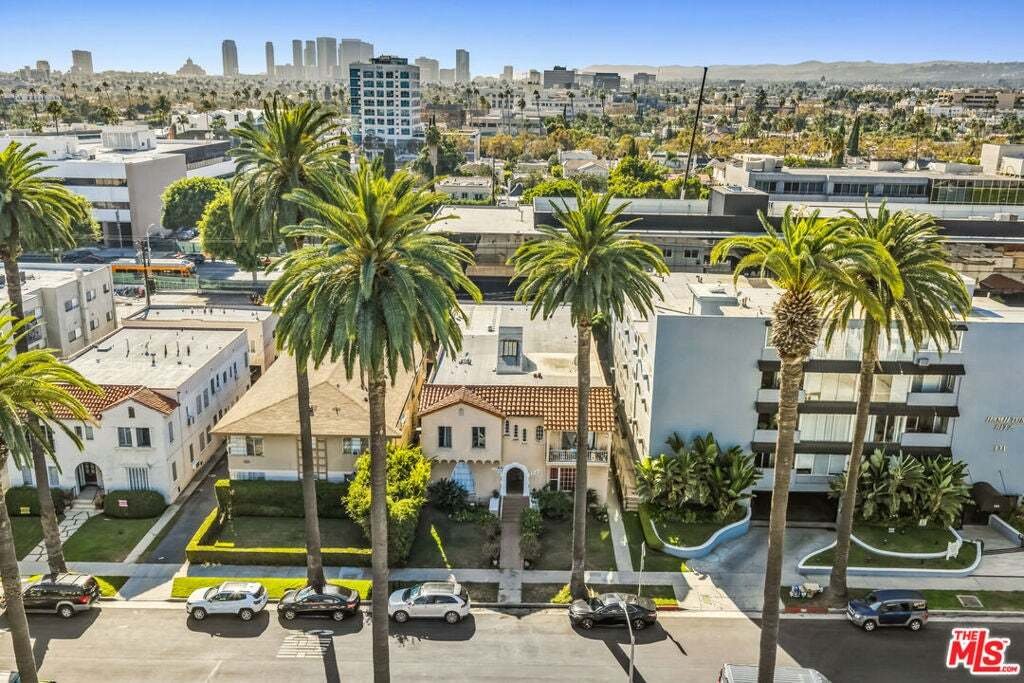 Altro a Beverly Hills, California, Stati Uniti 1 - 19041795
