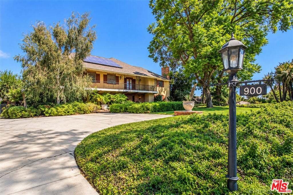 House in Altadena, California, United States 2 - 19041804