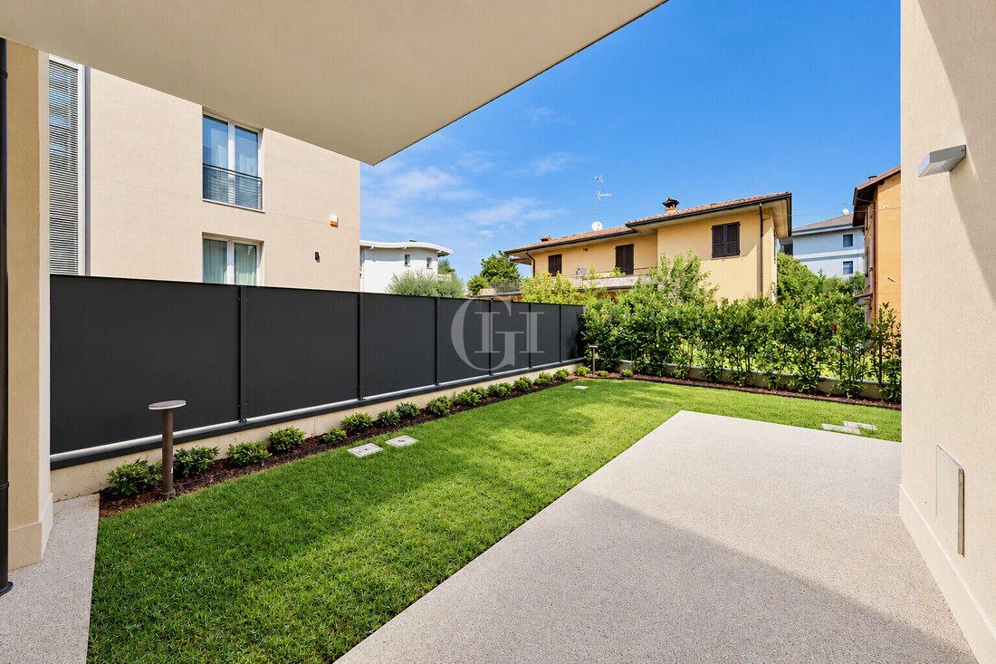 Apartamento en Desenzano Centro, Desenzano del Garda, Lombardía 1 - 19042320
