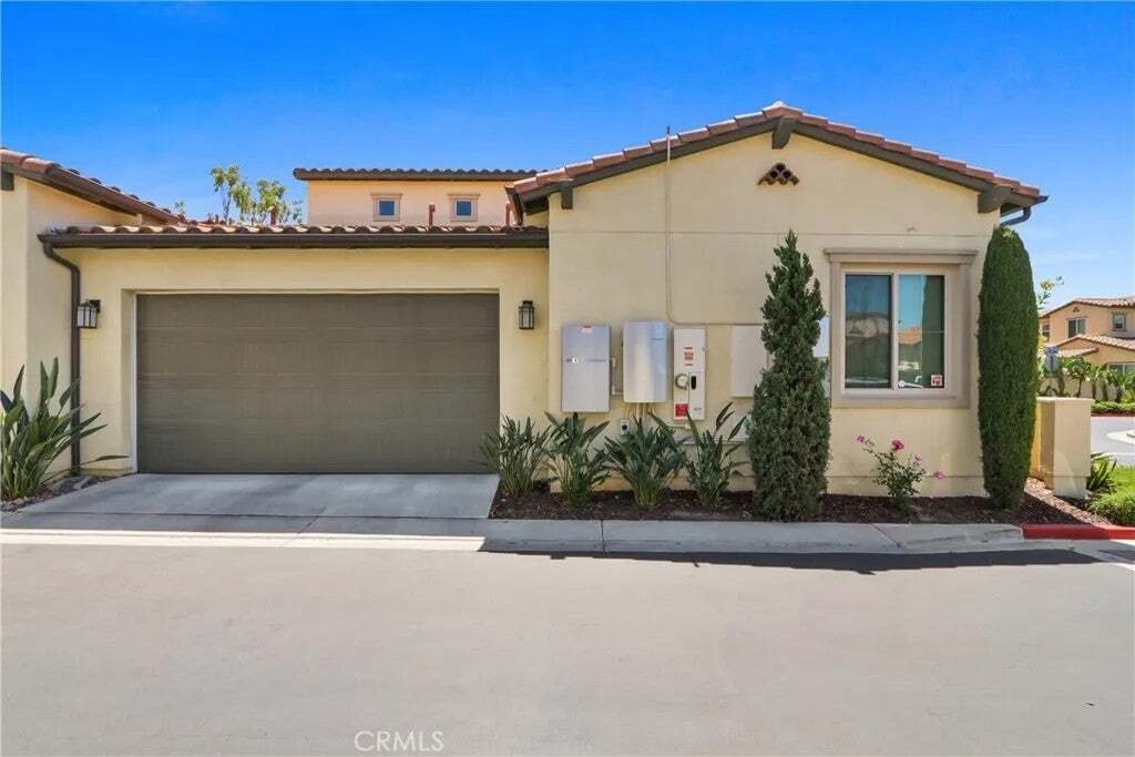 Townhouse en Los Alamitos, California, Estados Unidos 3 - 19042104