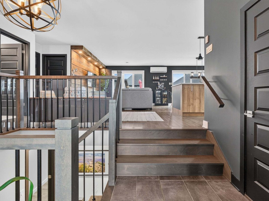 Casa a Mirabel, Québec, Canada 3 - 19042215