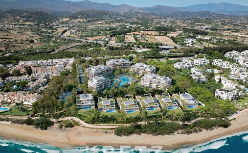 Villa à Estepona, Andalousie, Espagne 1