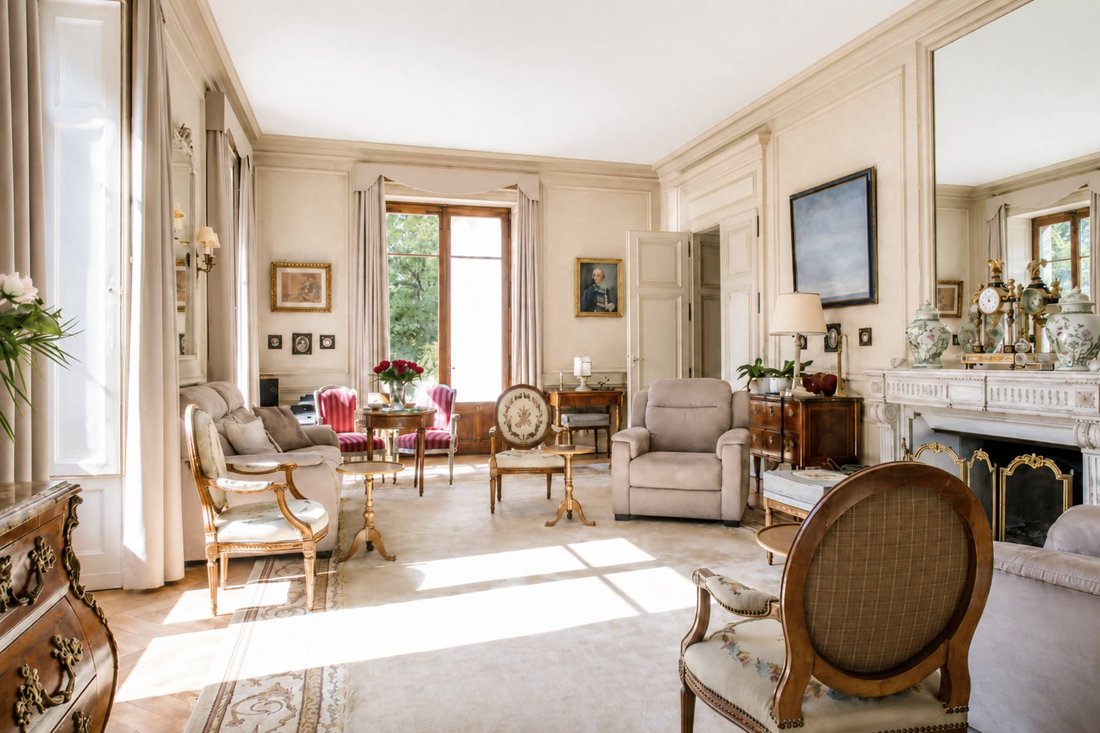 Villa a Chêne-Bougeries, Cantone di Ginevra, Svizzera 4 - 19041809