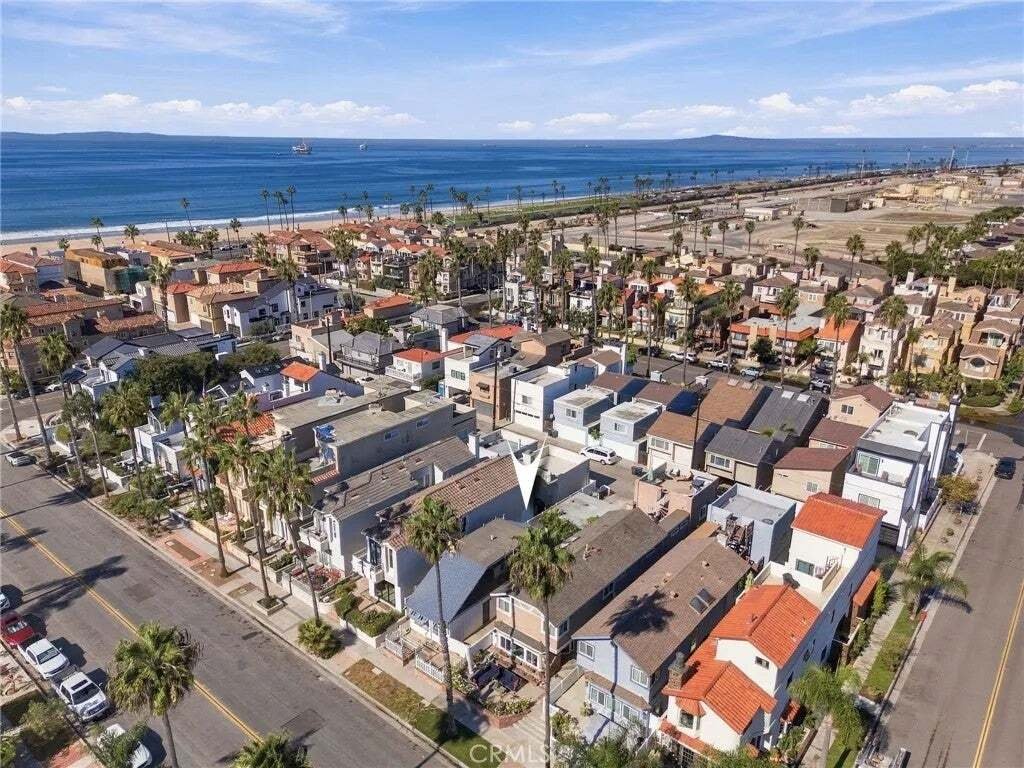 Townhouse in Huntington Beach, California, United States 5 - 19042074