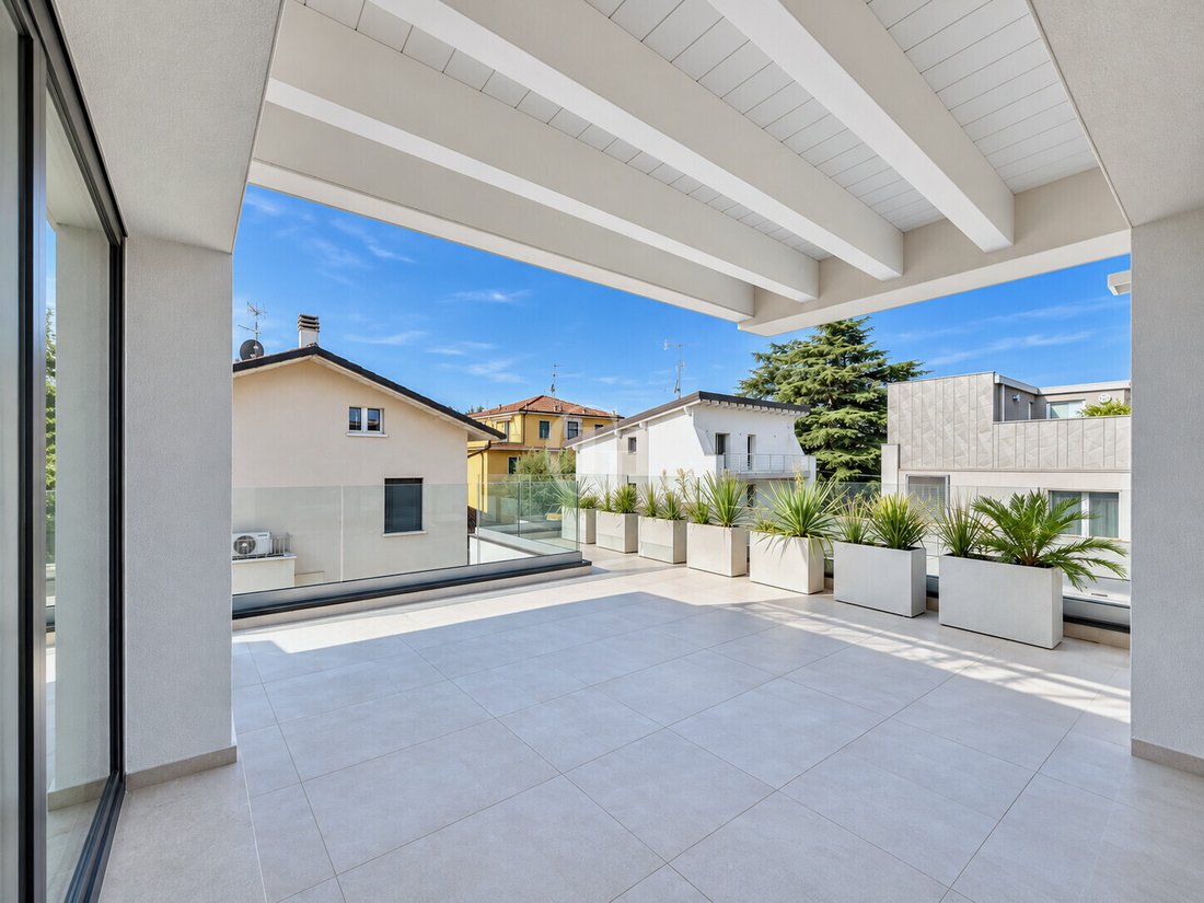 Apartamento en Desenzano Centro, Desenzano del Garda, Lombardía 2 - 19042369