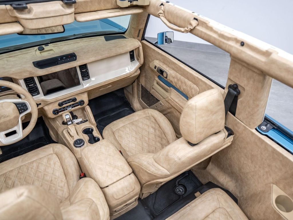 Ford Bronco in Fort Lauderdale, FL, United States 5 - 19015126