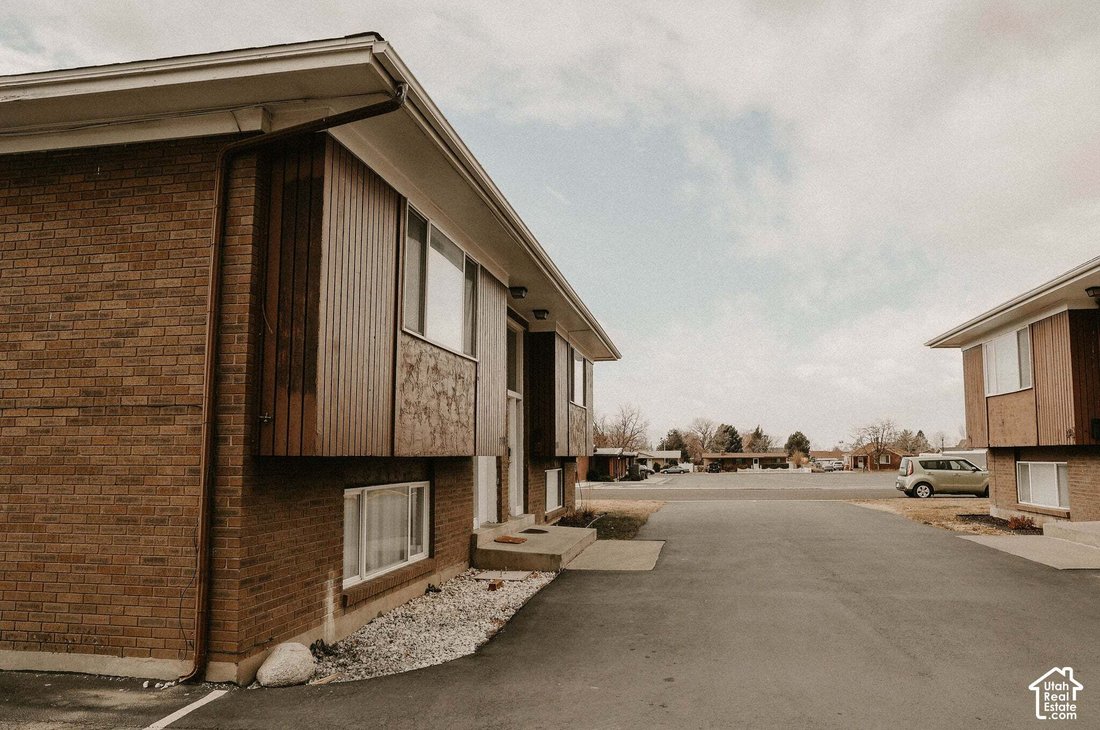 Orem, Utah, United States 3 - 19041938