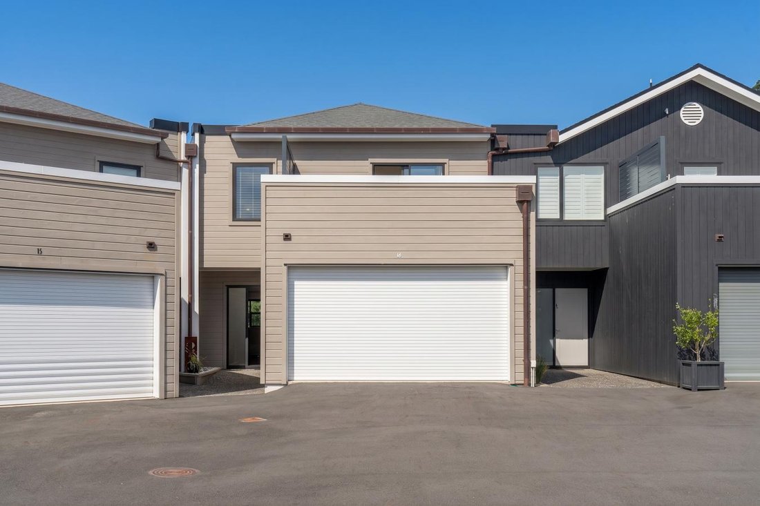 House in Tairua, Waikato, New Zealand 2 - 19042175