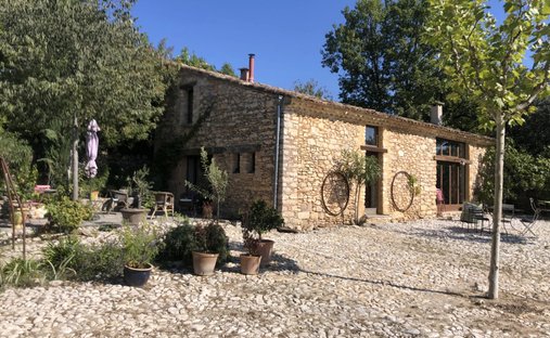Maison à Villars, Provence-Alpes-Côte d'Azur, France 1