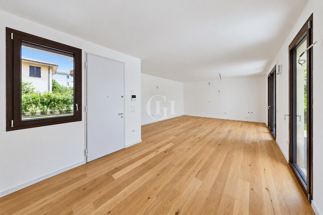 Apartamento en Desenzano Centro, Desenzano del Garda, Lombardía 2 - 19042320
