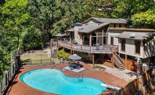 House in Mountain Brook, Alabama, United States 1