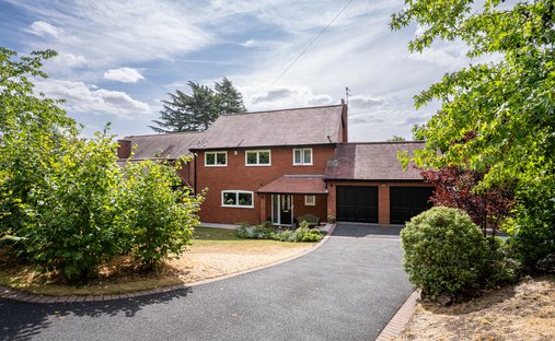 Casa a Upper Battenhall, Worcester, Inghilterra 1