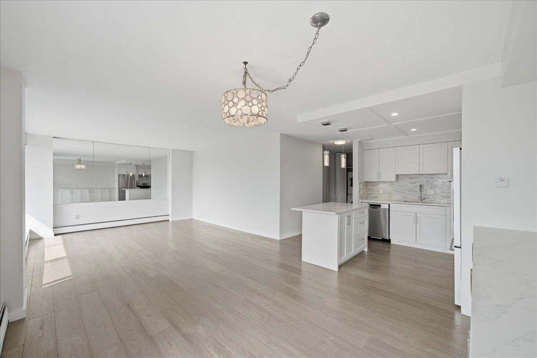 Condo in West Vancouver, British Columbia, Canada 4 - 19042224