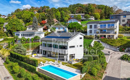 House in Jongny, Vaud, Switzerland 1