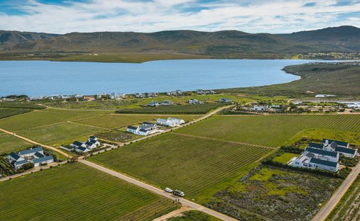 Land in Overstrand Local Municipality, Western Cape, South Africa 1