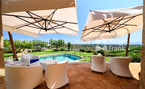 Villa en Abbiadori, Arzachena, Italia 1