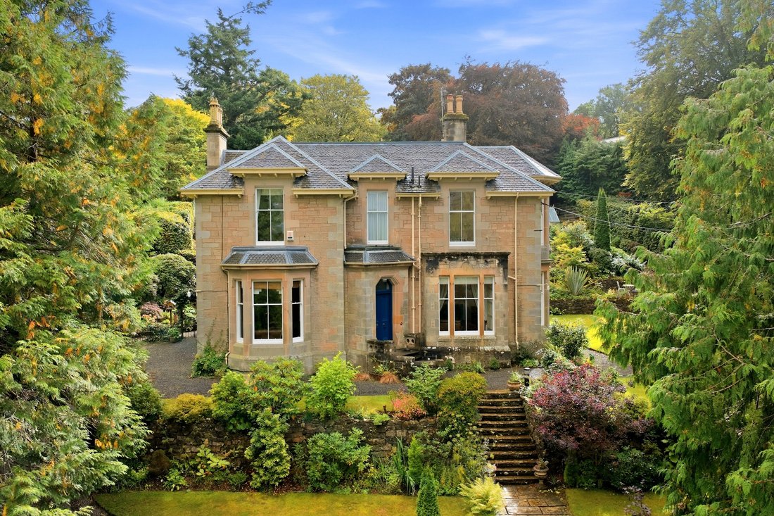 House in Bridge Of Allan, Stirling County, Scotland 1 - 19042513
