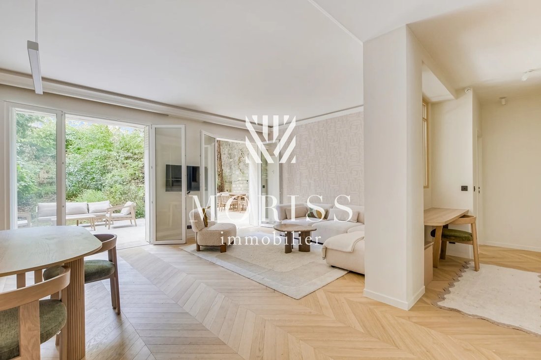 Apartment in Muette Sud, Paris 16e Arrondissement, Paris 4 - 19042401