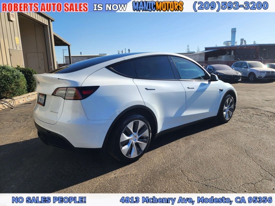 Suv in Modesto, CA, United States 3 - 19042716