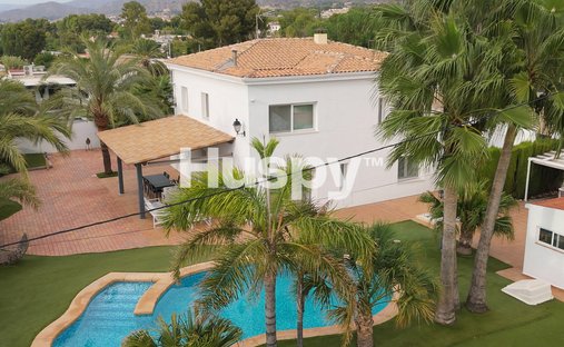 Villa in Petrer, Land Valencia, Spanien 1