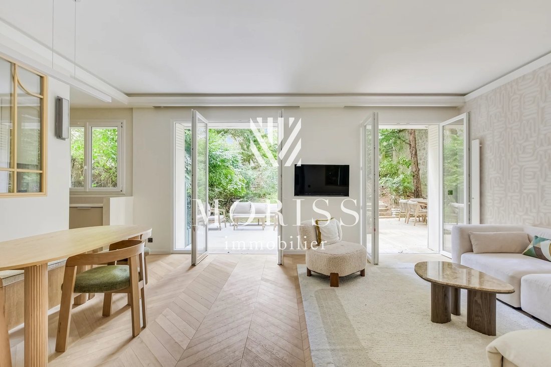 Apartment in Muette Sud, Paris 16e Arrondissement, Paris 3 - 19042401