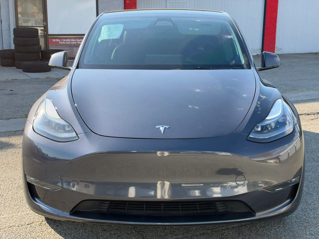 Suv in Azusa, CA, United States 2 - 19042726