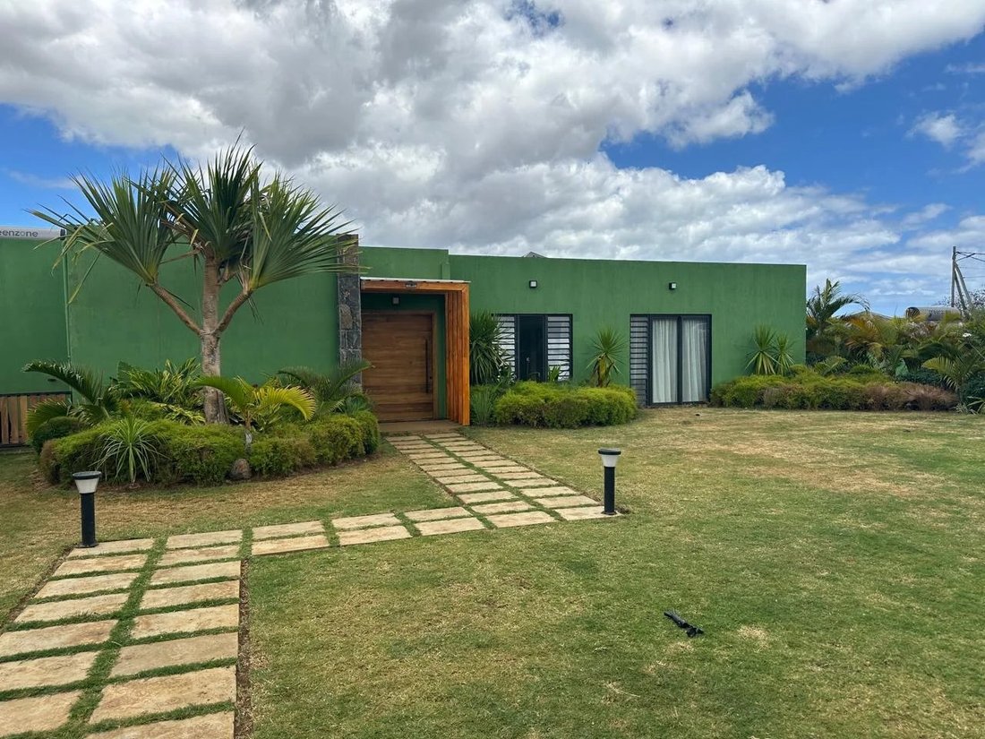 Villa in Tamarin, Rivière Noire District, Mauritius 4 - 19042403