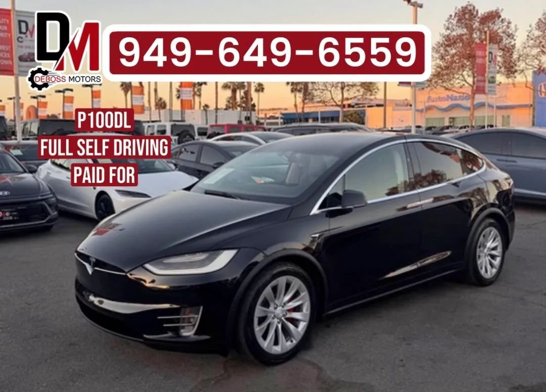 Suv in Costa Mesa, CA, United States 1 - 19042778
