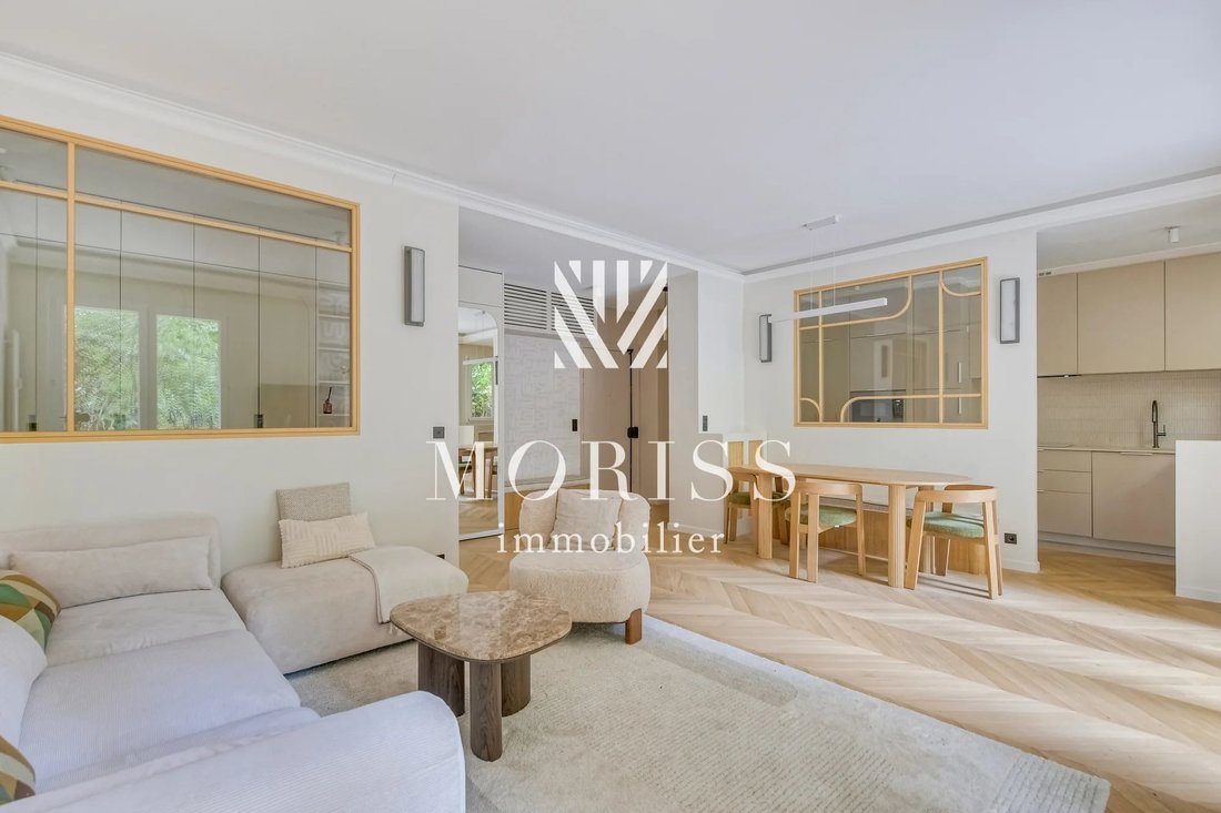 Apartment in Muette Sud, Paris 16e Arrondissement, Paris 5 - 19042401
