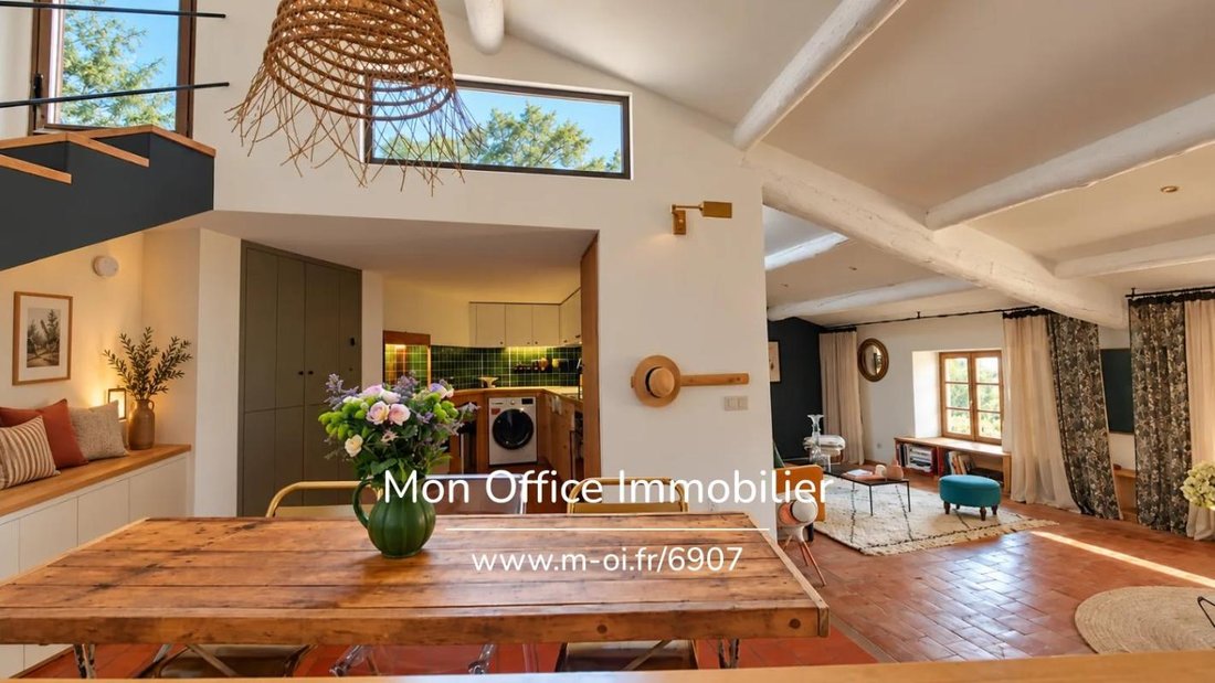 Casa en Lourmarin, Provenza-Alpes-Costa Azul, Francia 1 - 19042376