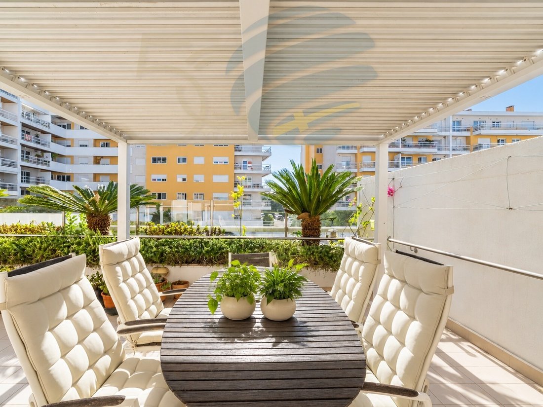 Apartment in Carcavelos e Parede, Lisbon, Portugal 2 - 19042557