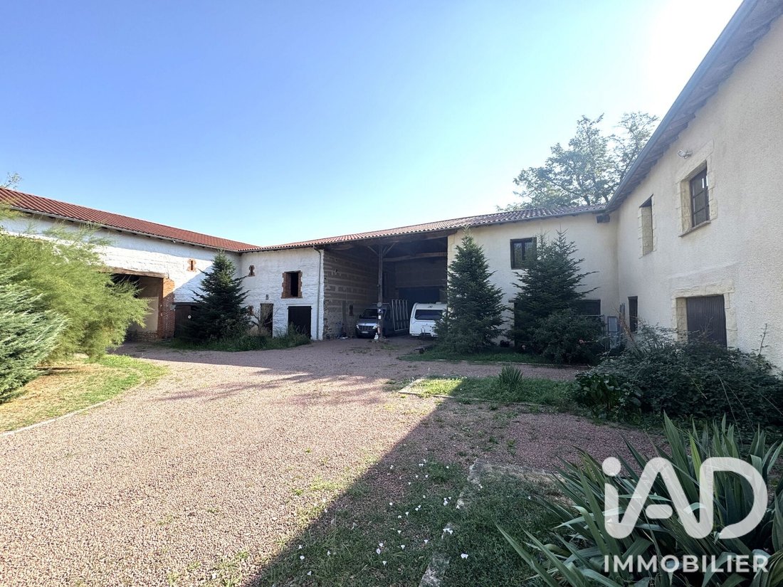 Maison à Nervieux, Auvergne-Rhône-Alpes, France 2 - 19043043
