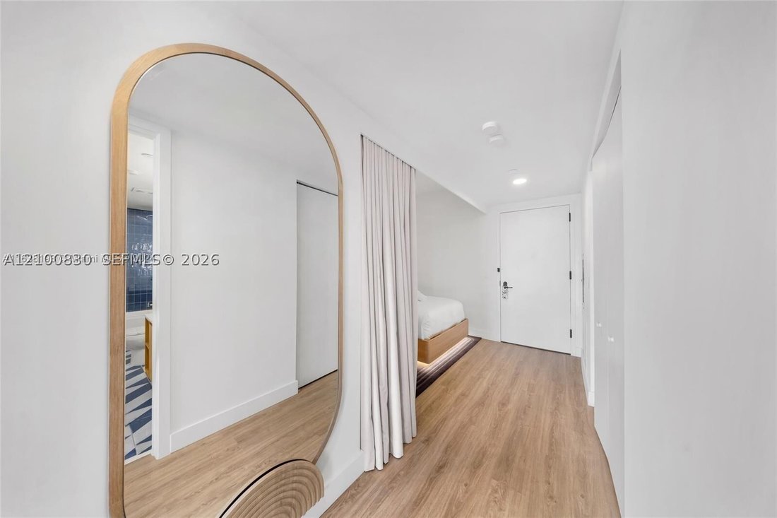 Condo in Miami, Florida, United States 5 - 19042545