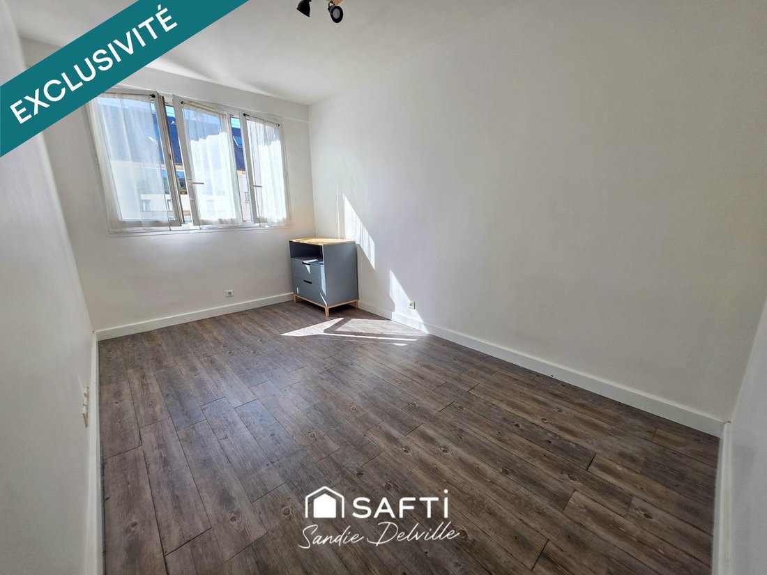 Apartment in Archevêché, Charenton-le-Pont, France 4 - 19043007