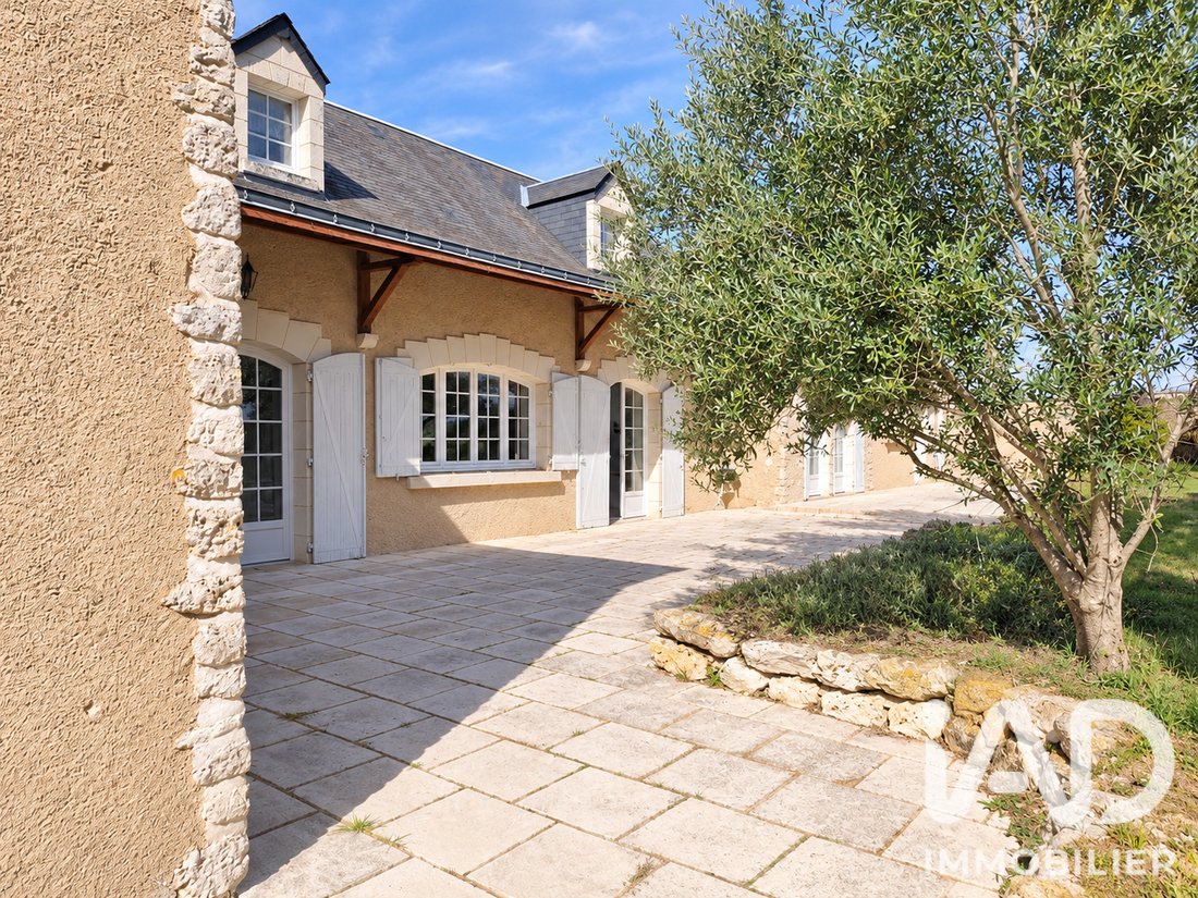 House in Beaumont-Louestault, Centre-Val de Loire, France 1 - 19043086