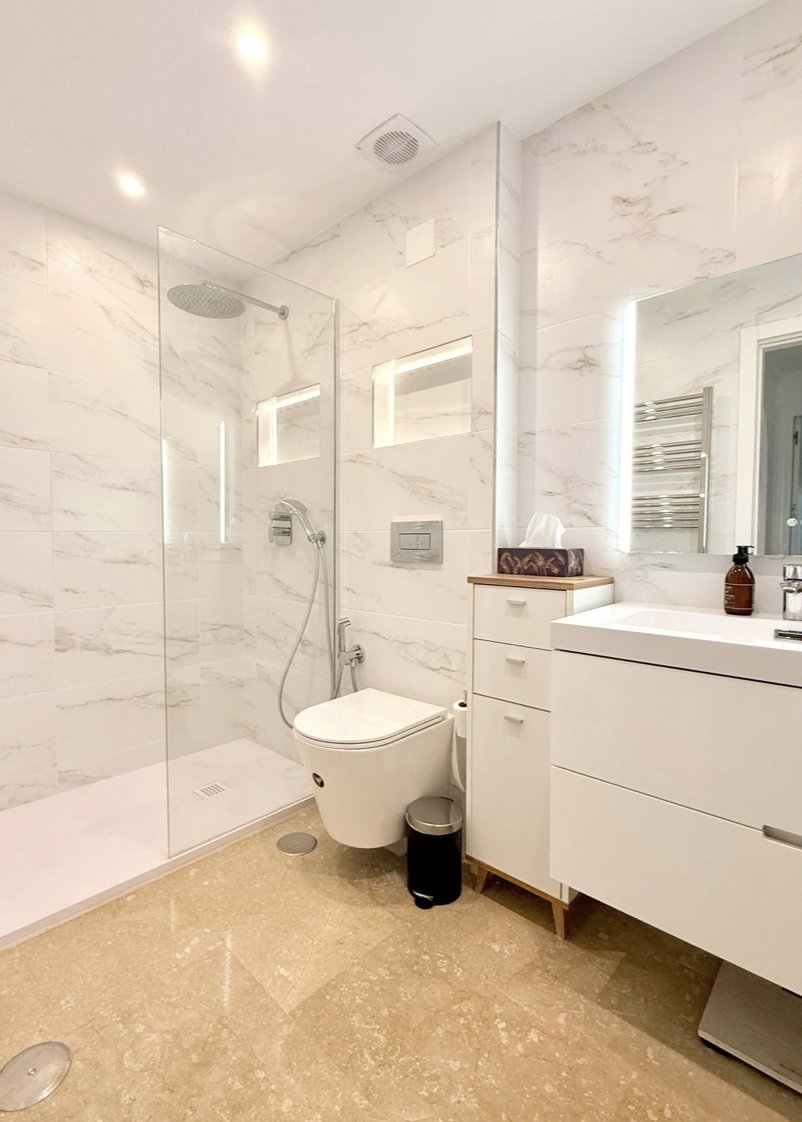 Apartment in Marbella, Andalusia, Spain 5 - 19042582