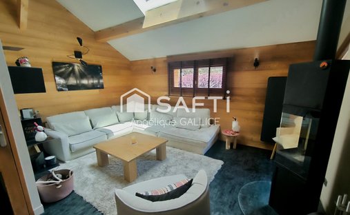 Haus in La Salle-les-Alpes, Provence-Alpes-Côte d'Azur, Frankreich 1