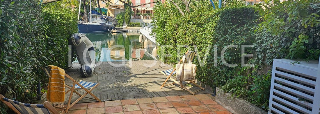 House in Grimaud, Provence-Alpes-Côte d'Azur, France 3 - 19042411