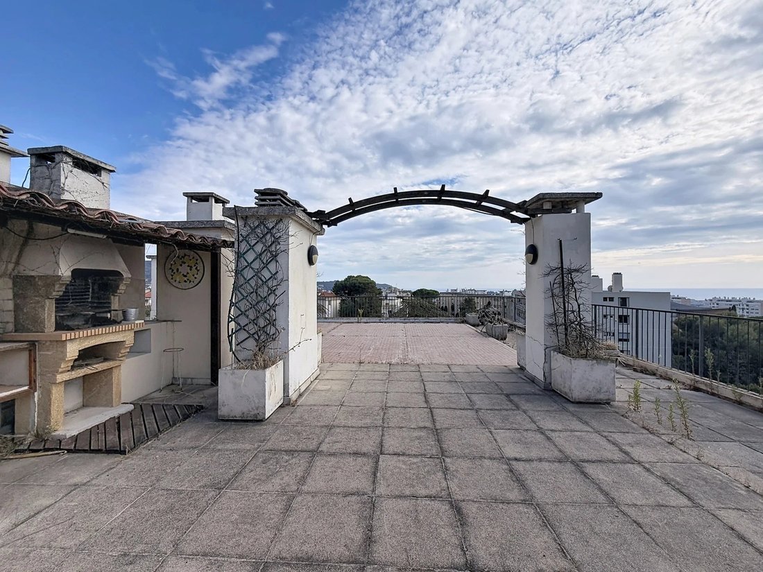 Apartamento en Niza, Provenza-Alpes-Costa Azul, Francia 1 - 19042460