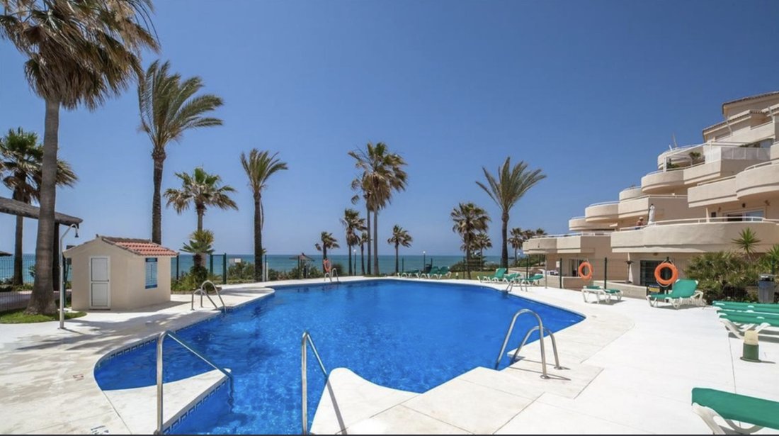 Penthouse in Estepona, Andalusia, Spain 2 - 19042590
