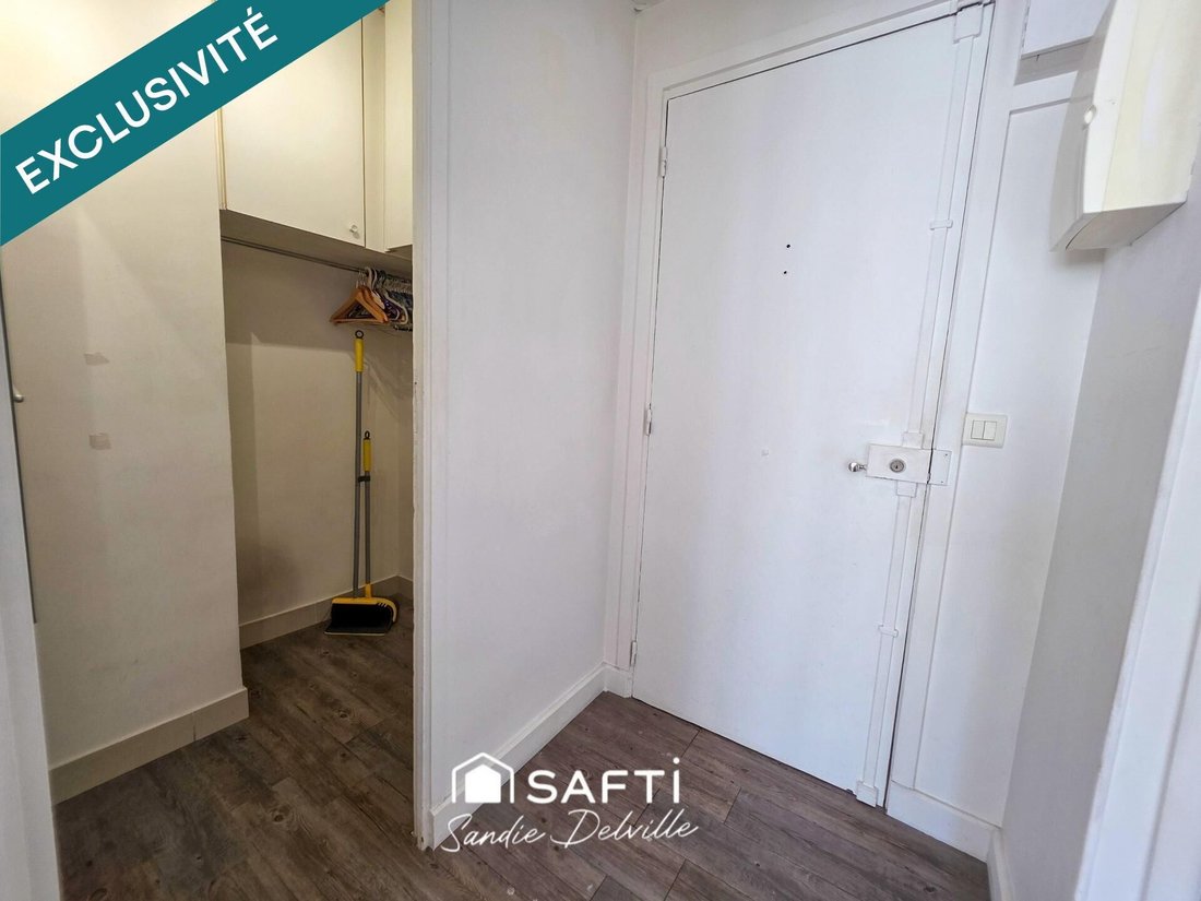 Apartment in Archevêché, Charenton-le-Pont, France 3 - 19043007