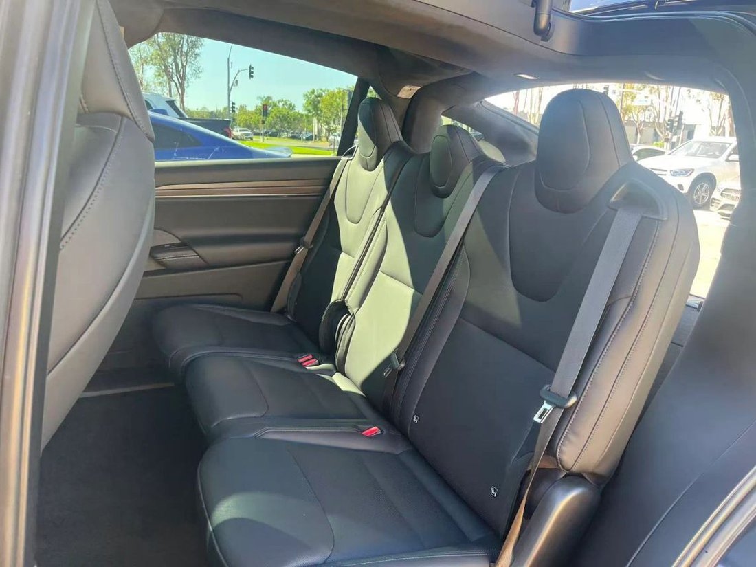 Suv in Costa Mesa, CA, United States 4 - 19042740