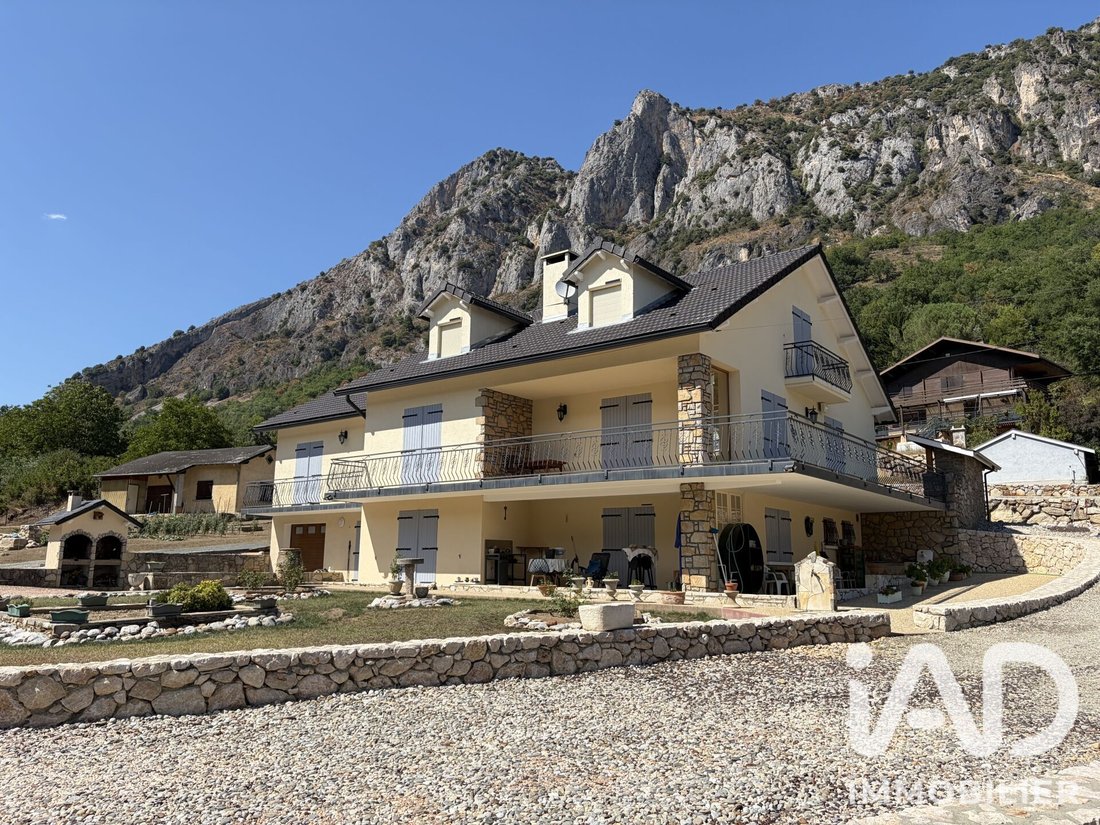 Casa en Surba, Occitania, Francia 1 - 19043034