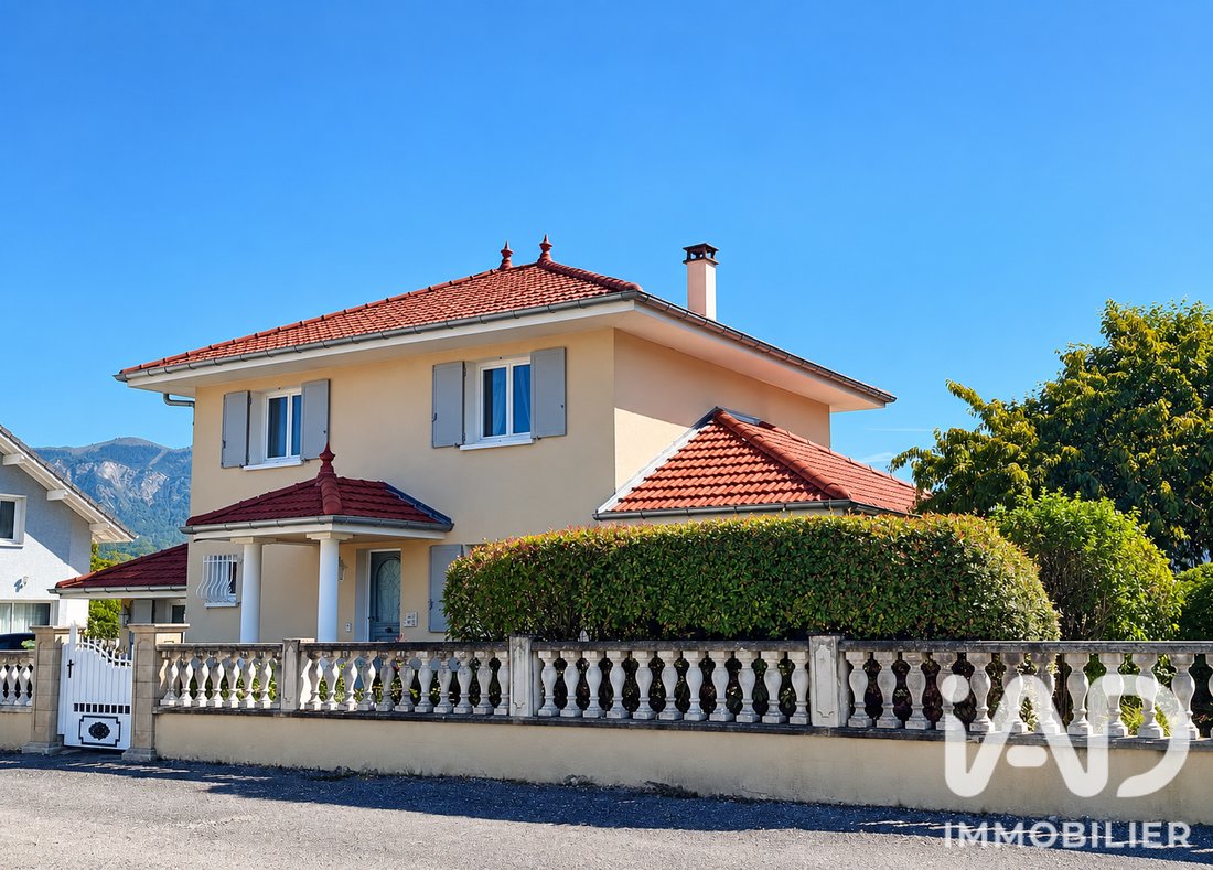 House in Centre Ouest, Saint-Pierre-en-Faucigny, France 2 - 19043024
