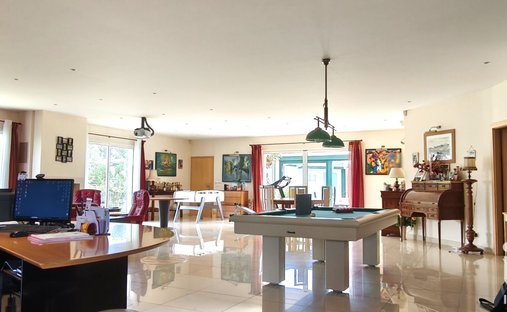 Maison à Chevanceaux, Nouvelle-Aquitaine, France 1