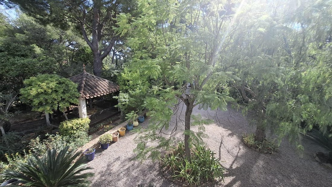 Casa en La Ciotat, Provenza-Alpes-Costa Azul, Francia 2 - 19042979