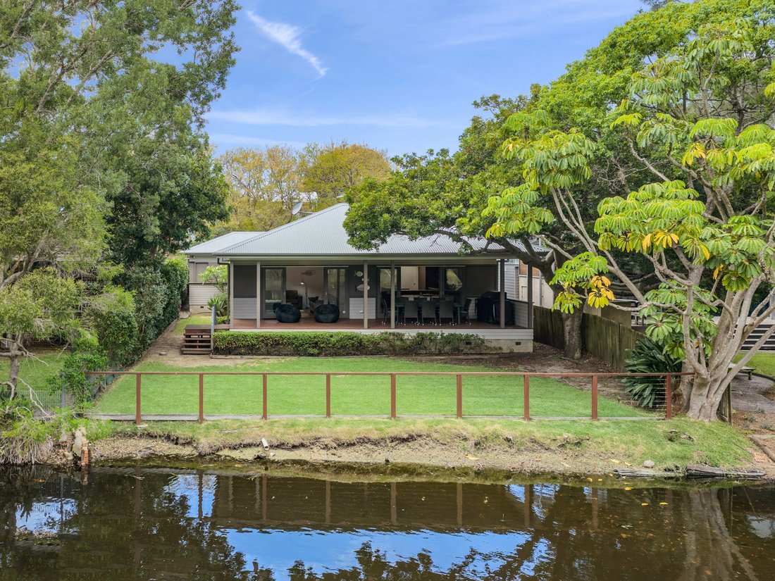 House in Pearl Beach, New South Wales, Australia 2 - 19042503